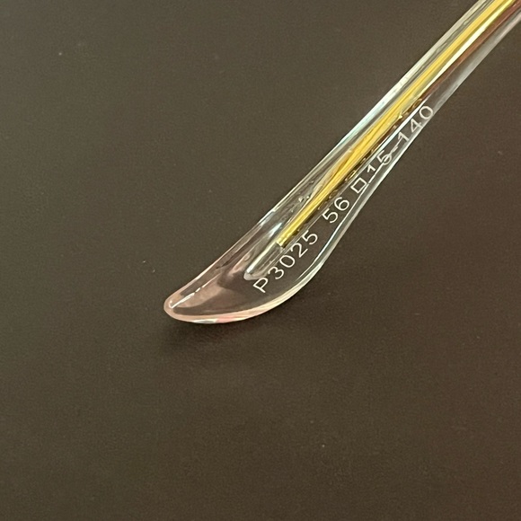 Ray-Ban Sunglasses Aviator Classic Gold Frame - Picture 5 of 6